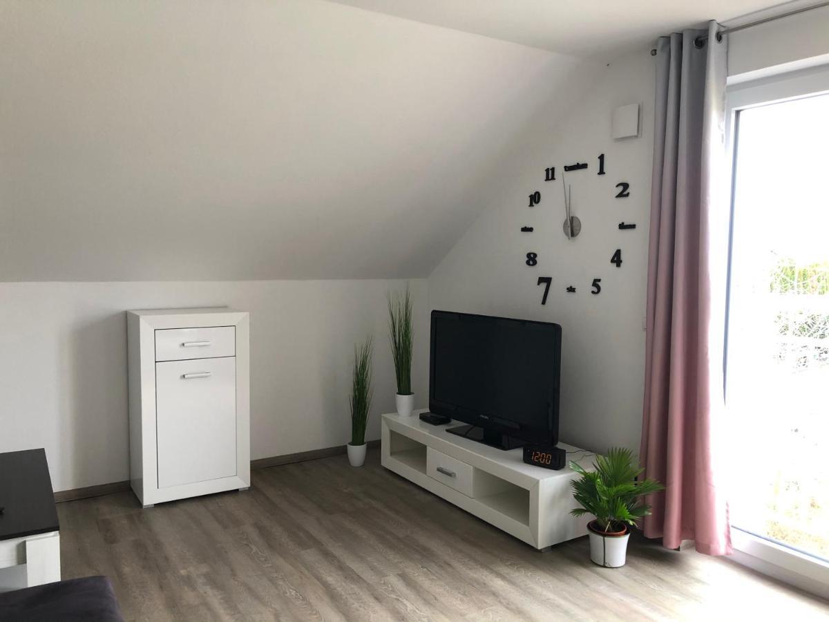 Ferienwohnung Im Wonnegau Riesling-Suite Florsheim-Dalsheim Bagian luar foto